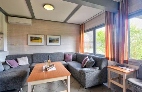Seepark Kirchheim House | Holiday Home Dorf 2-Haus 68 by Interhome