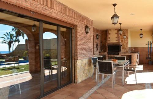 La Cala del Moral House | Holiday Home El balcón de la cala by Interhome