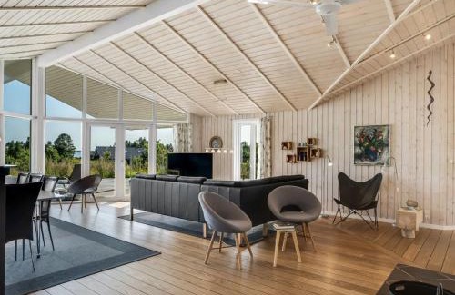 Fur House | Holiday Home Eljas - 200m to the fjord by Interhome