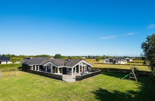 Skovmose House | Holiday Home Ellemose