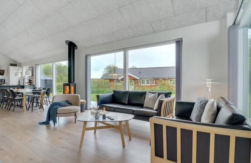 Remmer Strand House | Holiday Home Elso - 600m to the inlet by Interhome