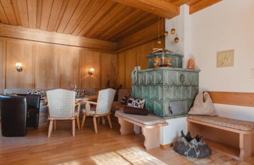 Niedernsill House | Holiday Home Erlachhof by Interhome