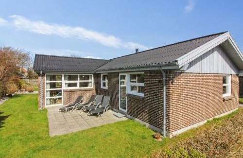 Skagen House | Holiday Home Erle - 1-5km from the sea by Interhome