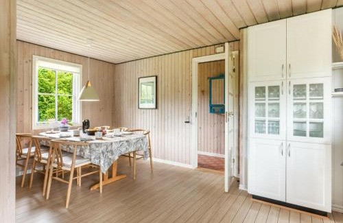 Hou House | Holiday Home Esalina - from the sea by Interhome