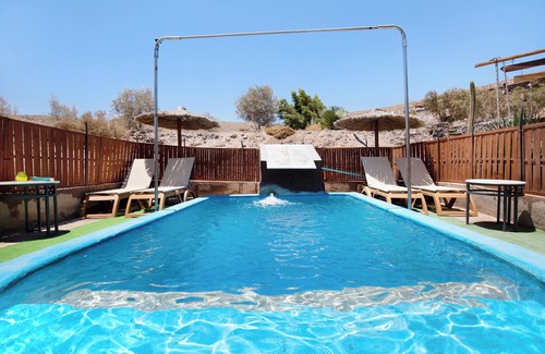 Tuineje House | Holiday Home 'Esencia Eco-rústico - Adults Only' with Shared Pool and Garden