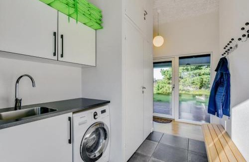 Klegod Strand House | Holiday Home Faye - 600m from the sea by Interhome