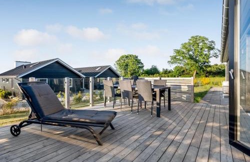 Bønnerup Strand House | Holiday Home Finulf - 300m from the sea by Interhome