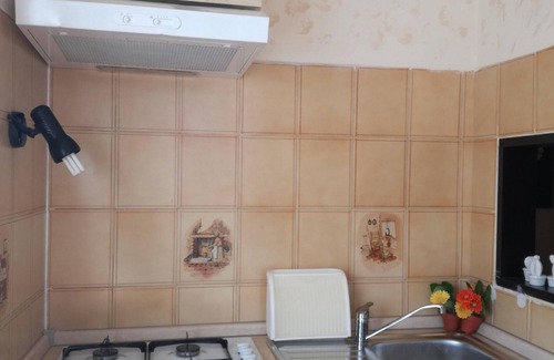 Beverino House | Holiday Home 'Fiordiluna Near 5 Terre' with Mountain View, Garden & Wi-Fi
