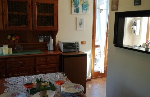 Beverino House | Holiday Home 'Fiordiluna Near 5 Terre' with Mountain View, Garden & Wi-Fi