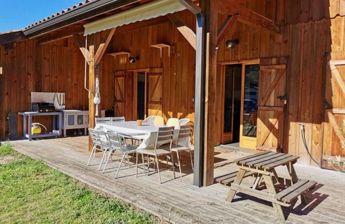 Saint-Julien-en-Born House | Holiday Home La Lette de Contis by Interhome