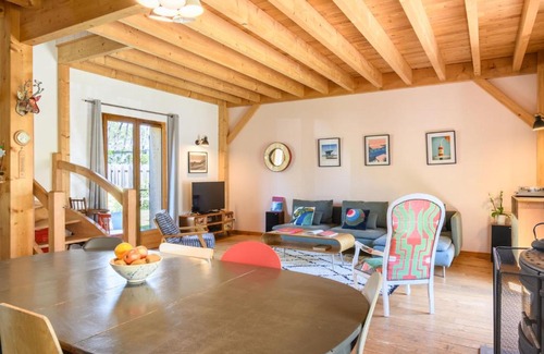 Saint-Julien-en-Born House | Holiday Home La Lette de Contis by Interhome