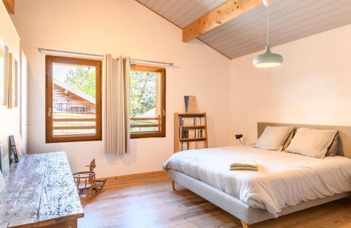 Saint-Julien-en-Born House | Holiday Home La Lette de Contis by Interhome