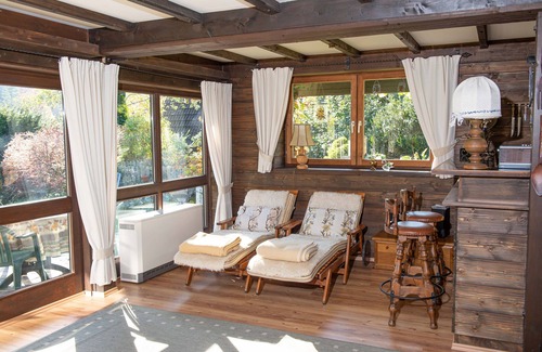 Feichten House | Holiday Home "Geißler Meran"