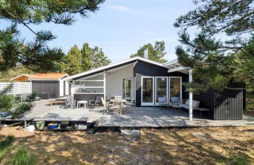 Oster Somarken House | Holiday Home Galt - 200m from the sea by Interhome