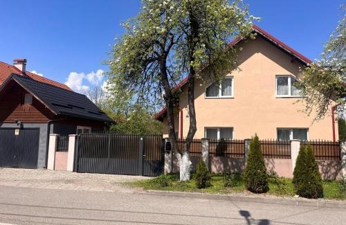 Vladeni House | Holiday Home GC30