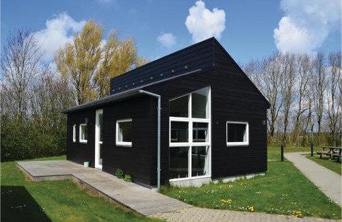 Spjald House | Holiday Home Halvejen Hytte Spjald Ii