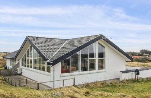 Grønhøj House | Holiday Home Hilmer - 180m from the sea by Interhome