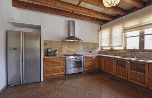 Petra House | Holiday Home 'Horlandis' with Mountain View, Private Pool and Wi-Fi
