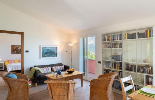 Poggi House | Holiday Home House at Poggi by Interhome