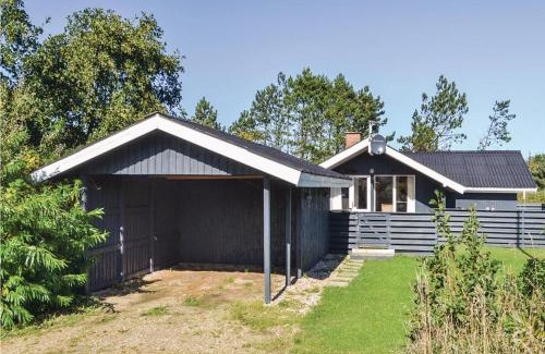 Bjerregaard House | Holiday Home Hvide Sande With A Patio 04