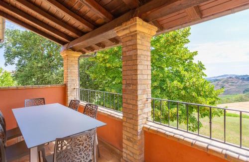 Citta Sant'Angelo House | Holiday Home I Due Carpini-1 by Interhome