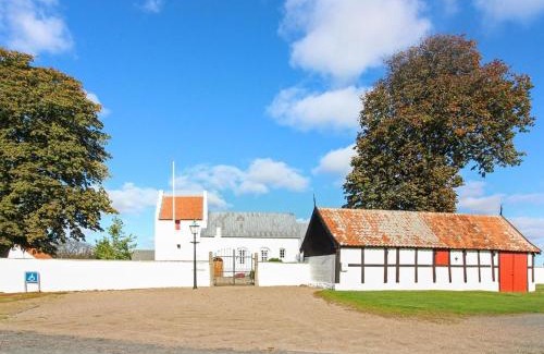 Oster Somarken House | Holiday Home Iivo - 350m from the sea by Interhome