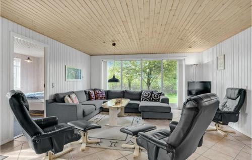 Hvalpsund House | Holiday Home Illeris Xi