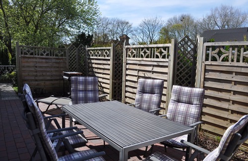 Tossens House | Holiday home in a quiet location in the center of Nordseebad Tossens