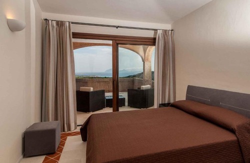 Abbiadori Apartment | Holiday home in Arzachena 30344