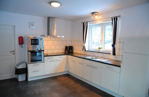 Barvaux House | Holiday Home in Barvaux with Sauna & Garden