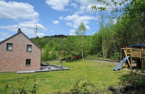 Barvaux House | Holiday Home in Barvaux with Sauna & Garden