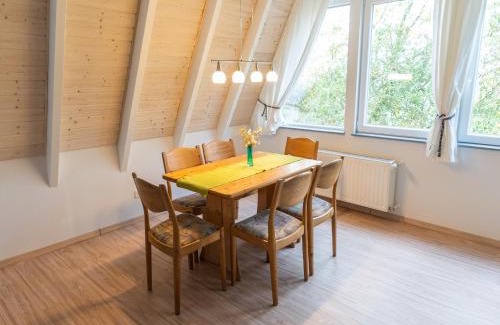 Heringhausen House | Holiday home in Bestwig with private garden