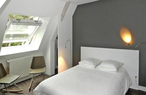 Carnac House | Holiday Home in Carnac near Sandy Beach