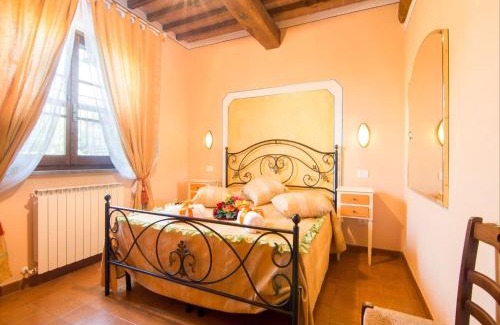 Castiglione del Lago House | Holiday home in Castiglione del with pool
