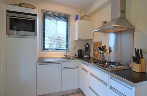 Heeten House | Holiday Home in Heeten near Forest, cleaning included