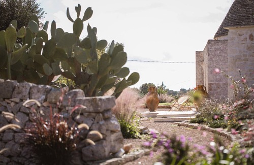 Ostuni House | Holiday Home in Itria Valley with Private Pool