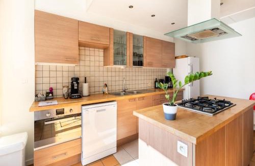 Dilsen-Stokkem House | Holiday Home in Lanklaar near Forest Trails