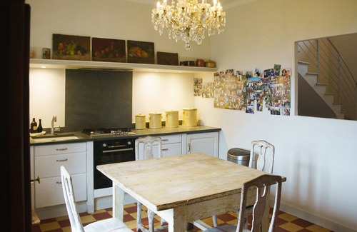 Lourmarin House | Holiday Home in Lourmarin – Stunning View of the Château