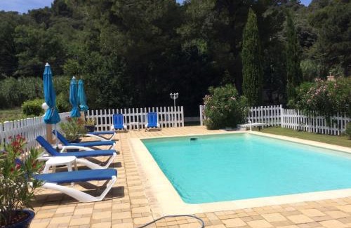 Piolenc House | Holiday Home in Piolenc near Roman Orange