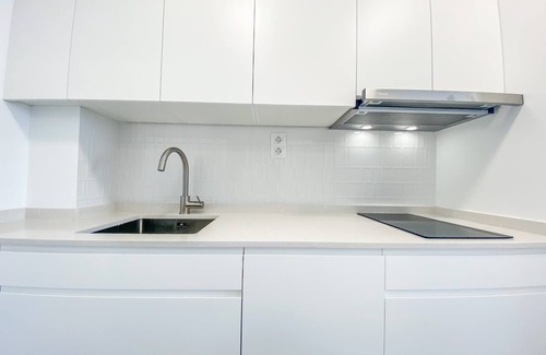 Torremolinos House | Holiday Home in Torremolinos by the Beach