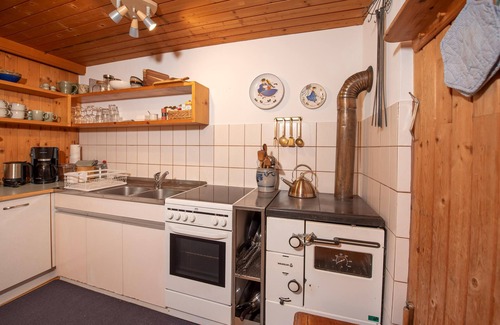 Hochkrimml House | holiday home in the Zillertal Arena: mountain panorama & close to the slopes