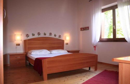 Tiarno di Sotto House | Holiday home in Tiarno di Sotto 23505