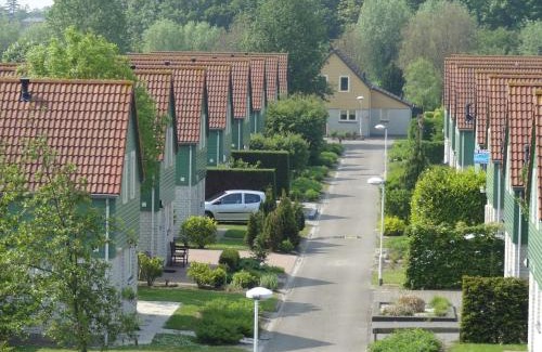 Wemeldinge House | Holiday Home in Zeeland near the Sea