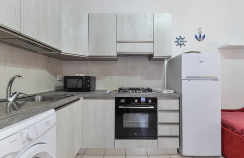 Capoliveri House | Holiday Home 'Innamorata Mare' with Sea View, Private Terrace and Wi-Fi