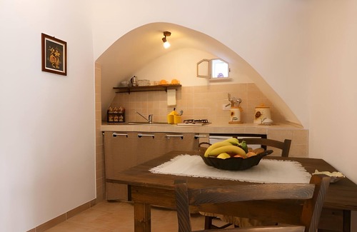 Presicce House | Holiday Home 'Corte Antica 1' with Wi-Fi and Air Conditioning