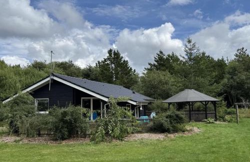 Lodbjerg Hede House | Holiday Home Jorina - 700m to the fjord by Interhome