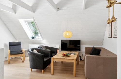 Hoensinge House | Holiday Home Jörn - 800m from the sea by Interhome