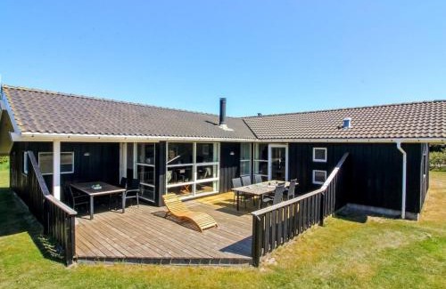 Lokken House | Holiday Home Juris - 950m from the sea by Interhome