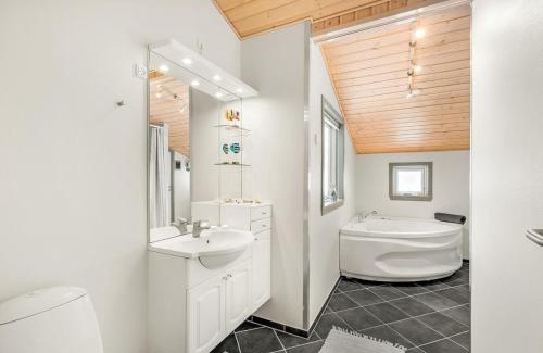Remmer Strand House | Holiday Home Kai - 500m to the fjord by Interhome