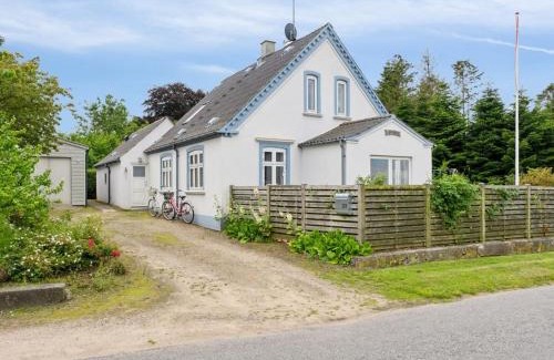 Humble House | Holiday Home Keyla - 2-3km from the sea by Interhome